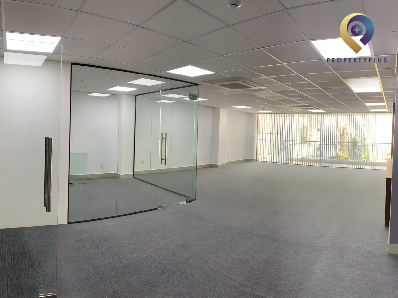 Vsmart Thân Nhân Trung